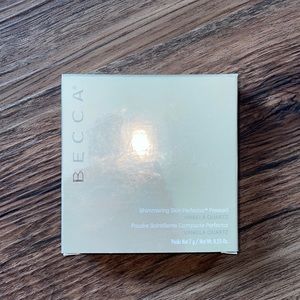 Becca shimmering skin perfector pressed vanilla qu